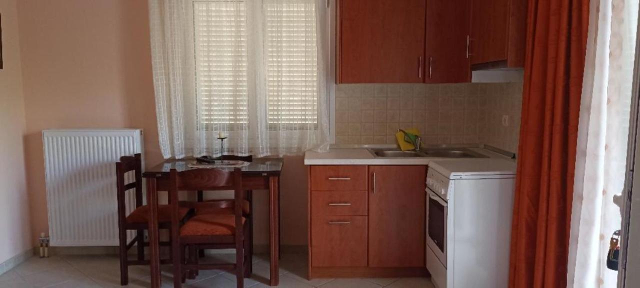 Apartament Pigeon House Plataria Zewnętrze zdjęcie