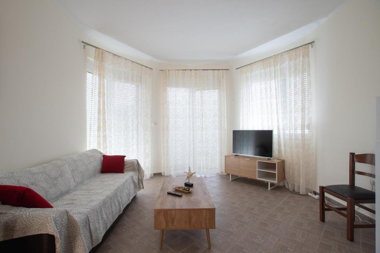 Apartament Pigeon House Plataria Zewnętrze zdjęcie